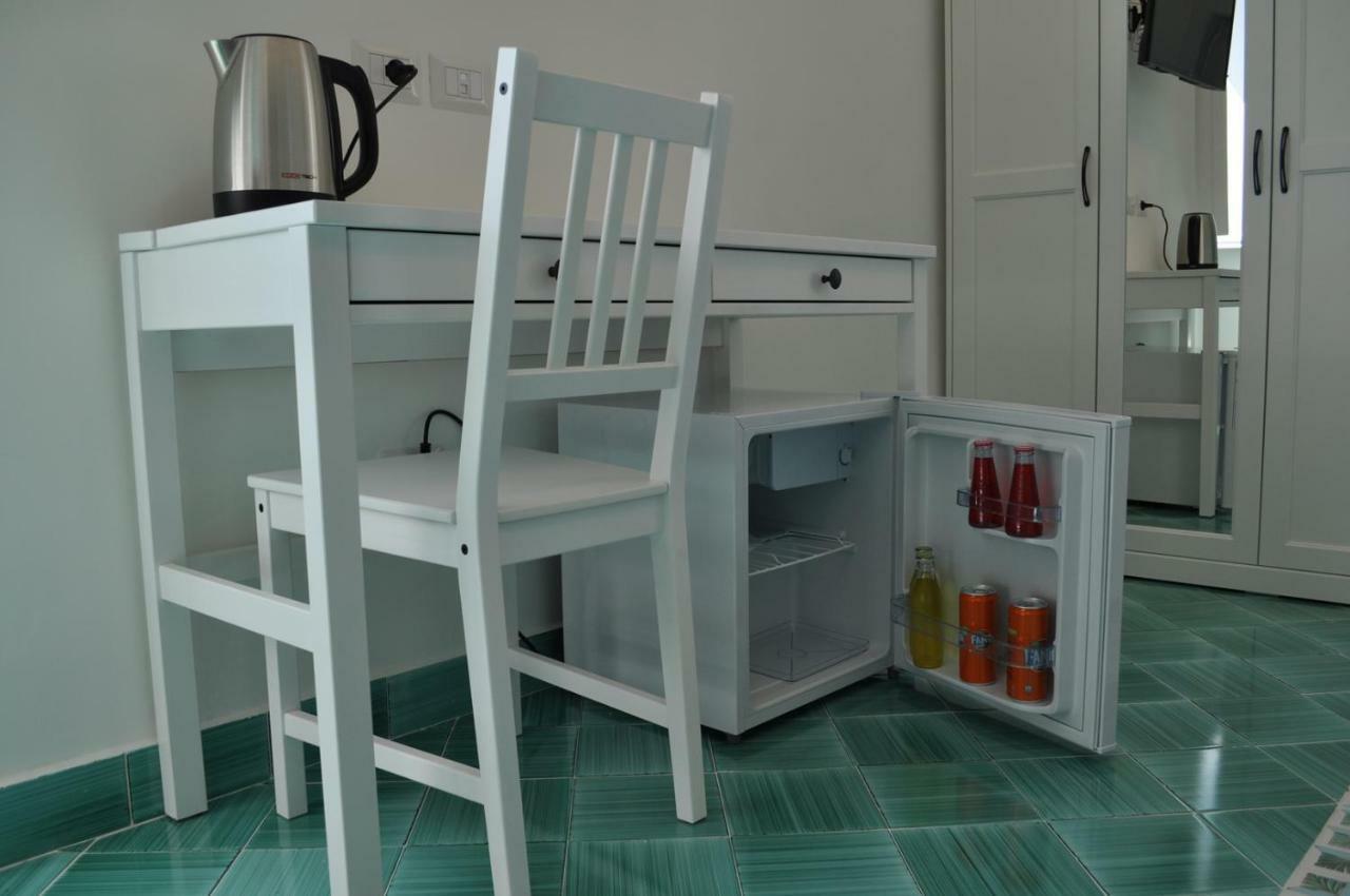 B&B Fish Vietri エクステリア 写真