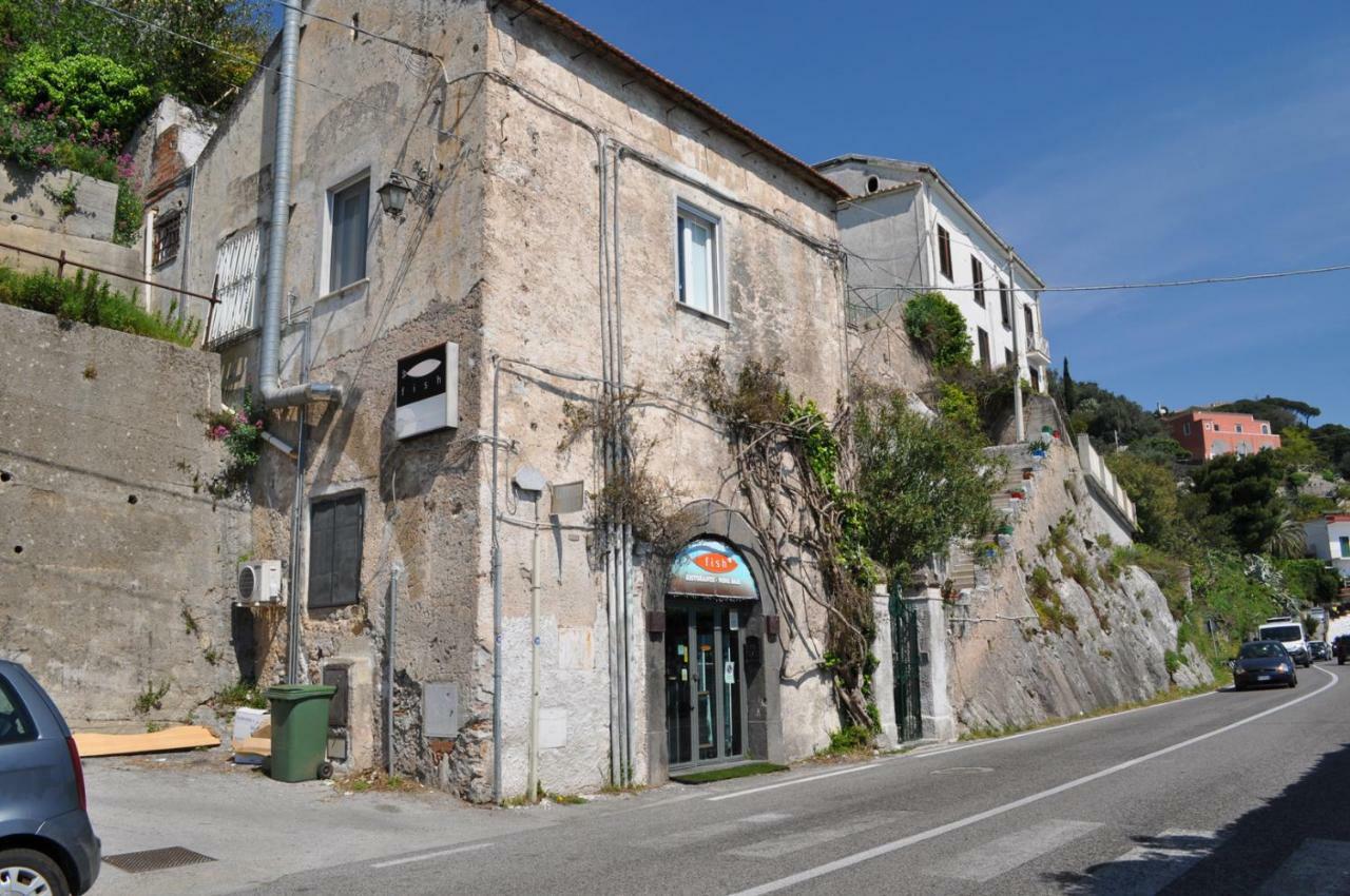 B&B Fish Vietri エクステリア 写真