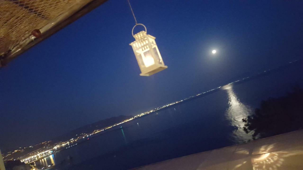 B&B Fish Vietri エクステリア 写真